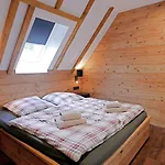 Alte Foersterei - Luxus-fewo Jaegerheim Mit Pool & Sauna Apartment