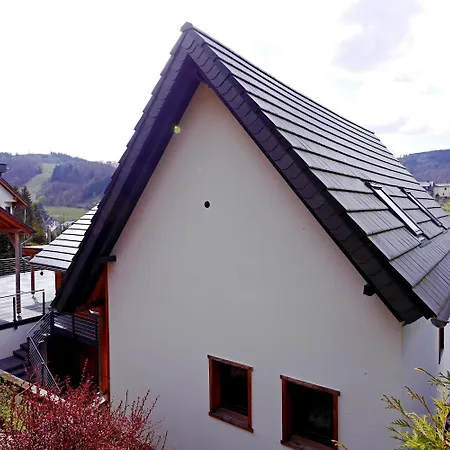 Apartamento Alte Foersterei - Luxus-fewo Jaegerheim Mit Pool & Sauna Willingen (Upland)